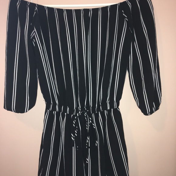 A’gaci Striped off the shoulder romper - Picture 4 of 4